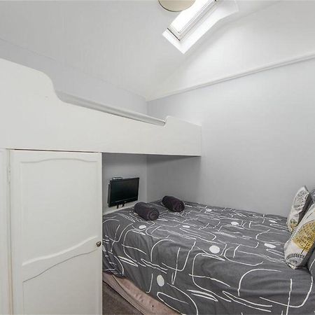 Loveliest Homes Paignton - Casa Marina - 3 Bed, 2 Bathroom House, Balcony, Parking Exteriör bild
