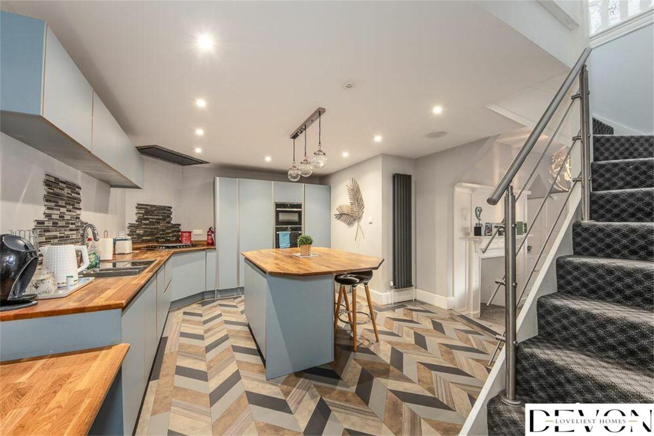 Loveliest Homes Paignton - Casa Marina - 3 Bed, 2 Bathroom House, Balcony, Parking Exteriör bild